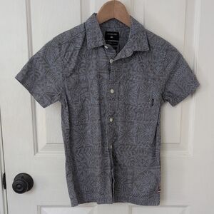 Quicksilver Short Sleeve Button Up Hawaiian